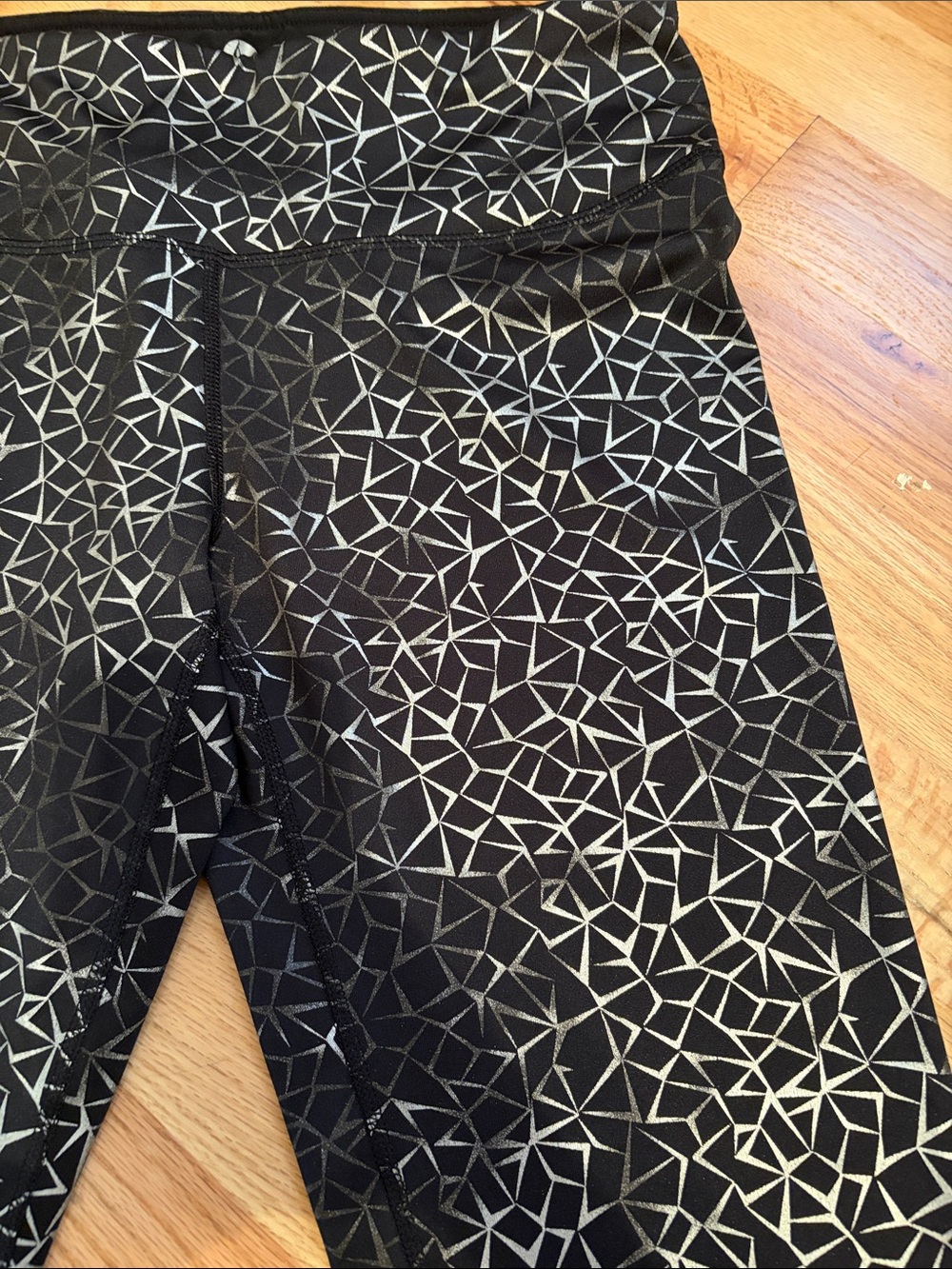 Black & Silver Geometric Print Leggings 90 degrees. Like New. Size Small - Picture 3 of 4